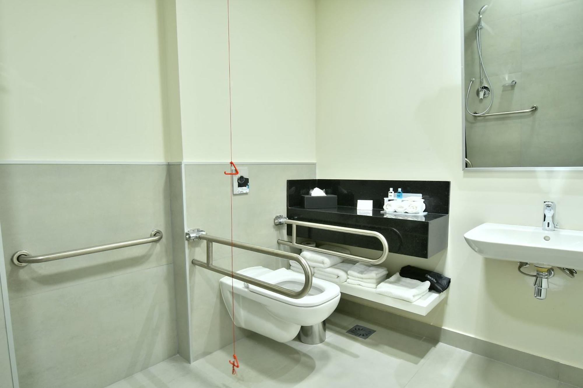 Quarto Standard com Cama King-size - Acessível para Hóspedes com Mobilidade Reduzida
