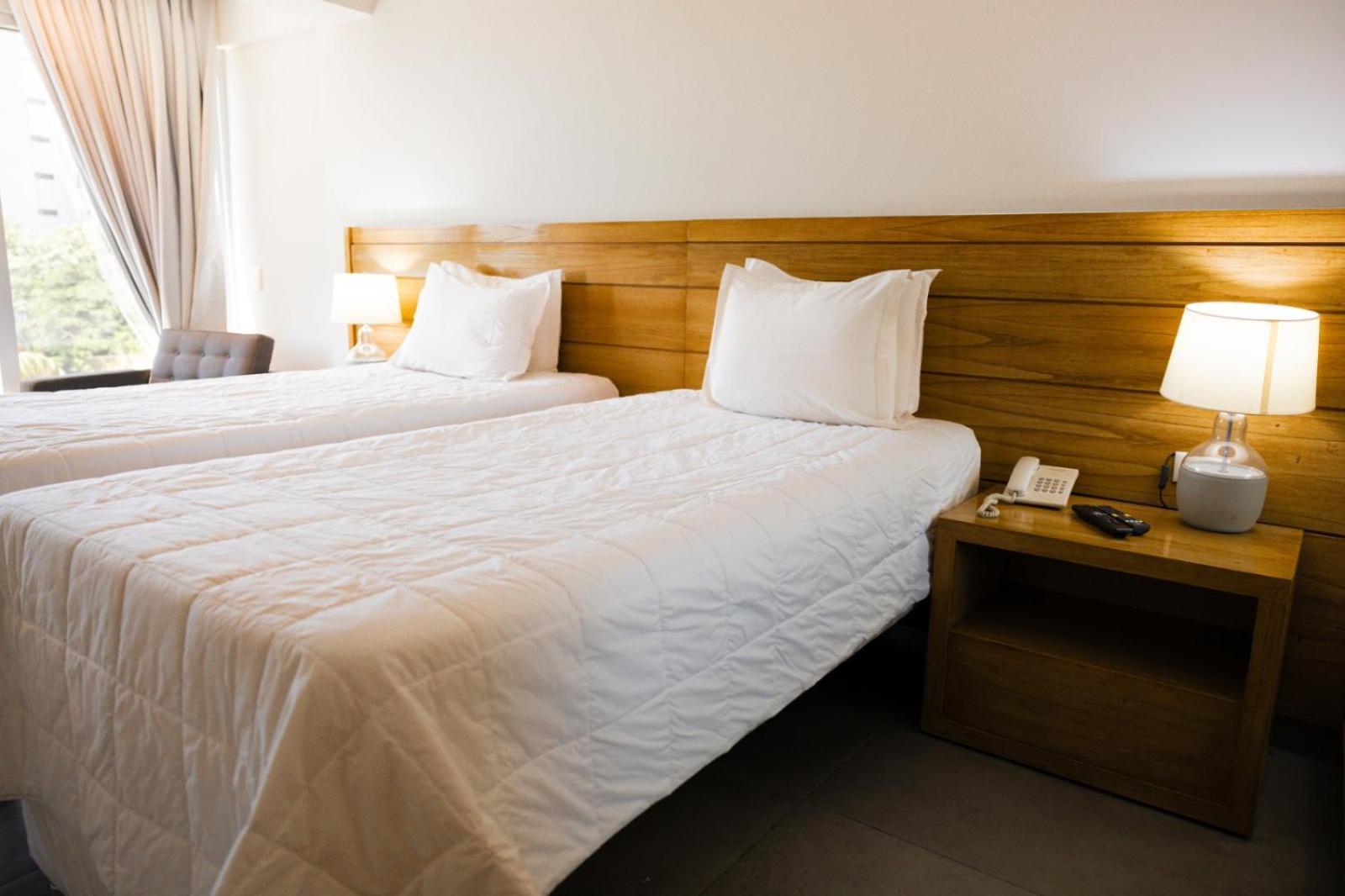 Twin Room,1758549922:JPEG