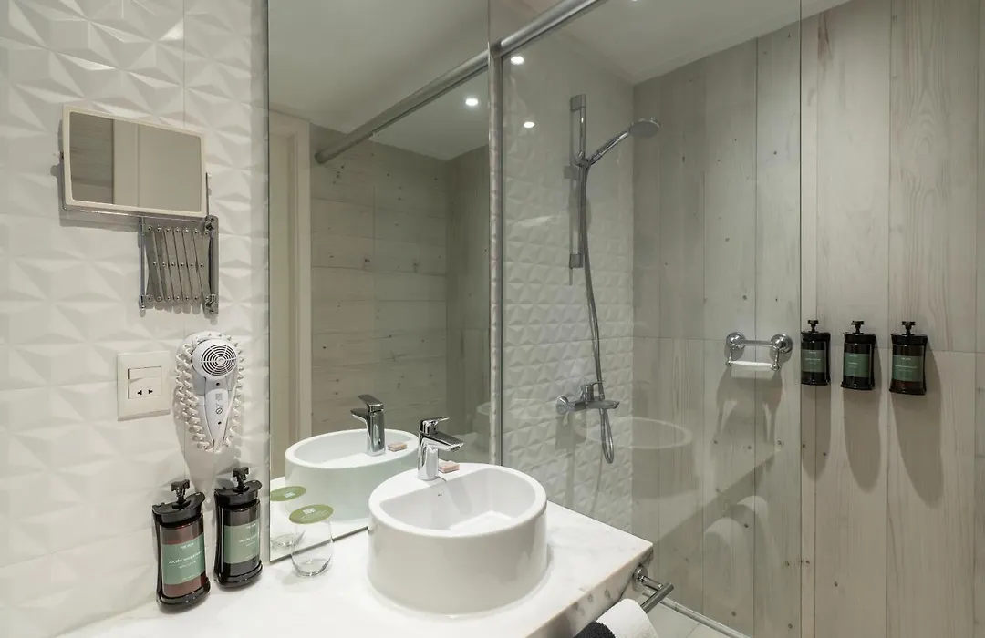 The Hub Urban Hotel-1