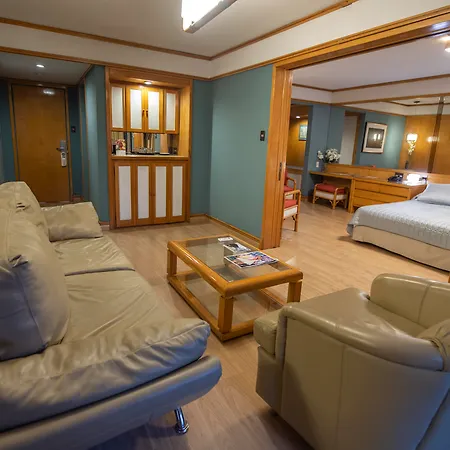 Hotel Cecilia-2